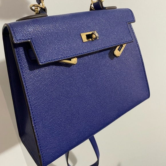 Women’s designer purse - Picture 4 of 6